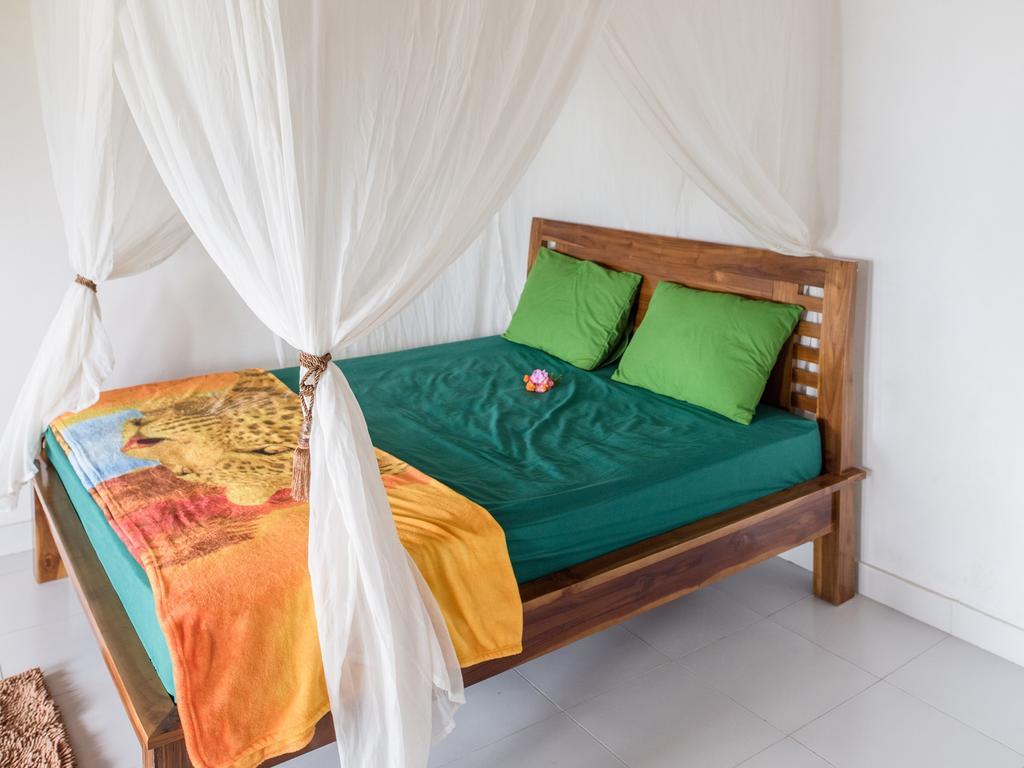 Banana Guest House Batununggul Esterno foto