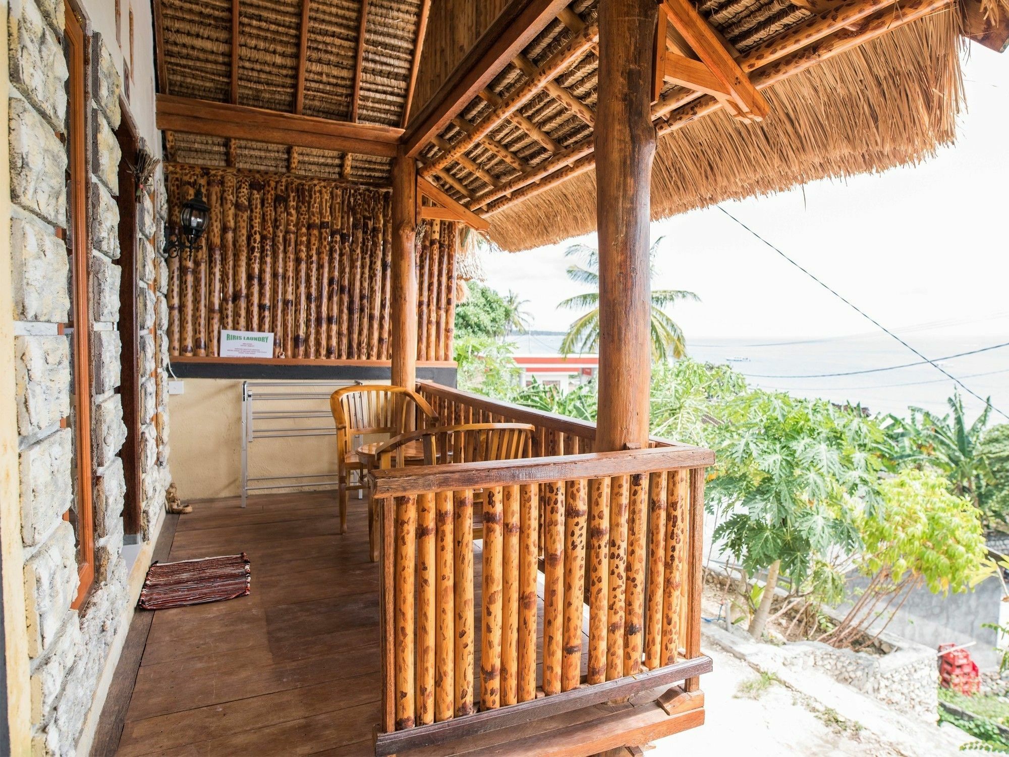Banana Guest House Batununggul Esterno foto